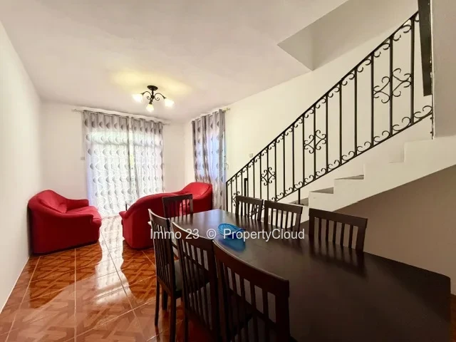 Houses / Villas - 3 bedrooms - Beau Bassin