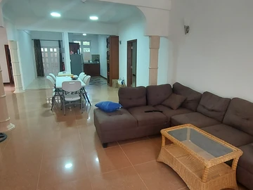 10 Bedroom Apartment