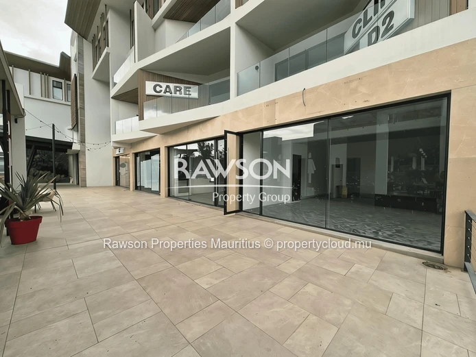  Commercial Space for Rent | 75 m² | Ground-Floor Corner Unit | La Preneuse, Black River