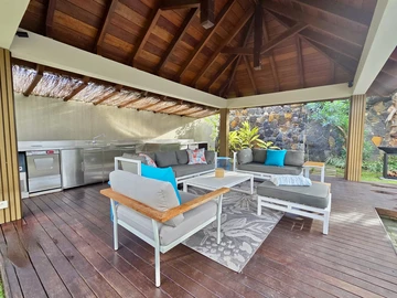 4 Bedroom Villa