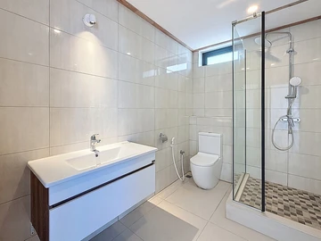 3 Bedroom Apartment