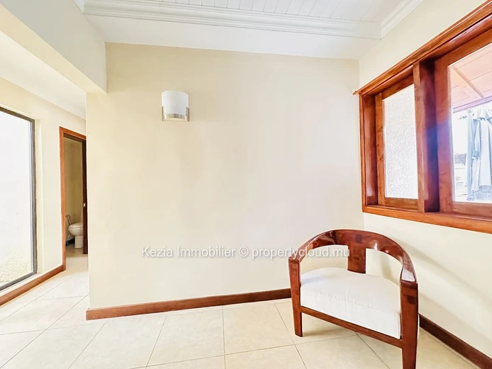 Charming And Intimate Villa