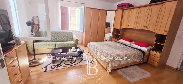 FLIC EN FLAC - Villa Familiale en 2 Parties - 7 Chambres