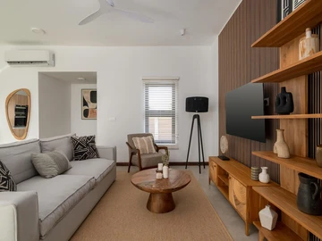 4 Bedroom Villa