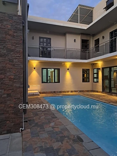 Modern 4-Bedroom Triplex for Rent in Flic en Flac