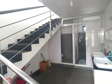 8 Bedroom House