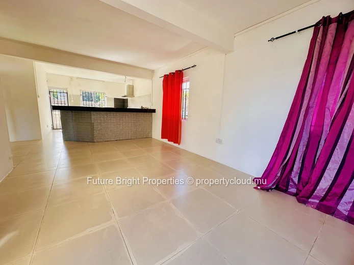 Charming Property for Sale in New Town, Roches Brunes
