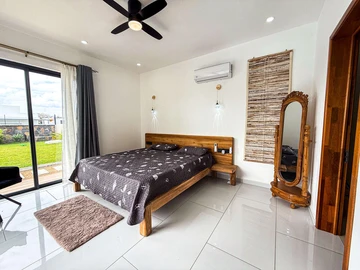 4 Bedroom Villa