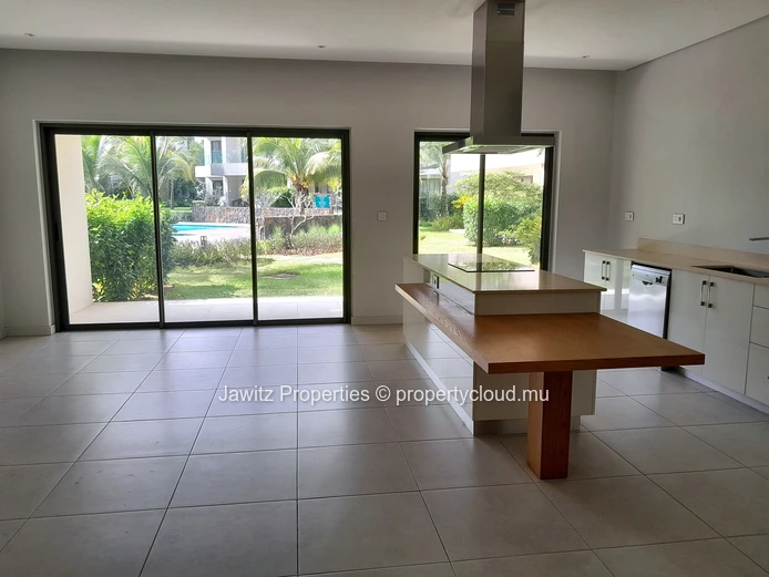 Luxury 2-Bed Apartment | La Pointe, Pointe aux Canonniers