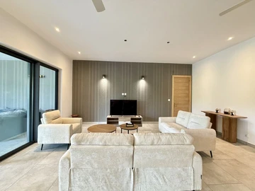 4 Bedroom Apartment