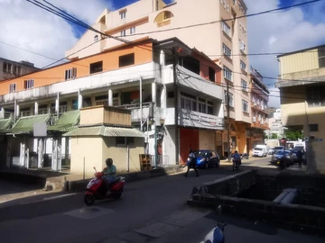 Commercial Building for sale in Port-Louis