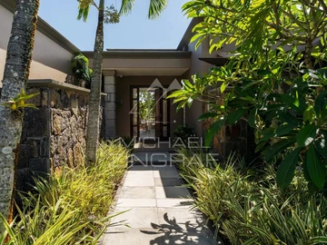 4 Bedroom Villa