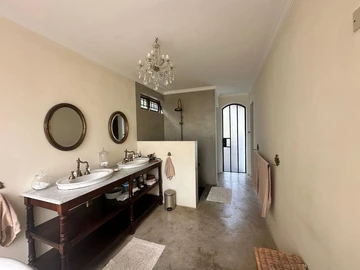 3 Bedroom Villa