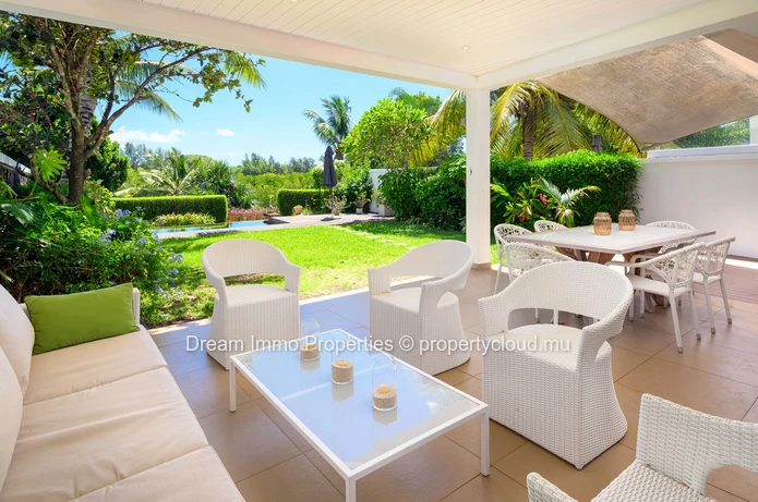 Élégant townhouse 4 chambres avec piscine privée et couchers de soleil à Haute Rive – Ile Maurice