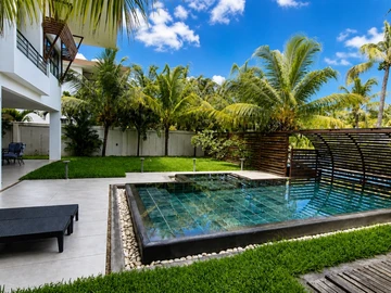 4 Bedroom Villa