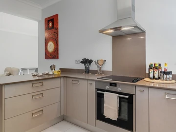3 Bedroom Apartment
