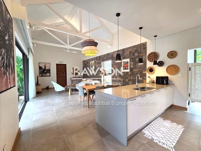 Beautiful Modern 3-Bedroom Villa In Grand Baie