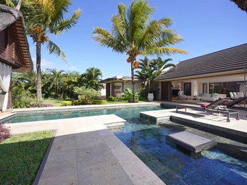 4 Bedroom Villa