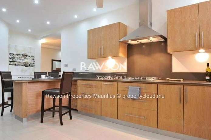 Appartement 3 chambres dans une résidence avec piscine et vue magnifique sur Le Morne