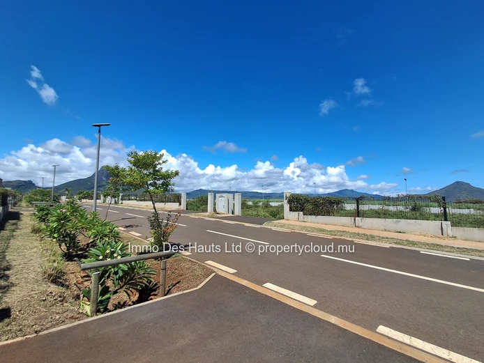 Residential land for sale Magenta Flic en Flac 