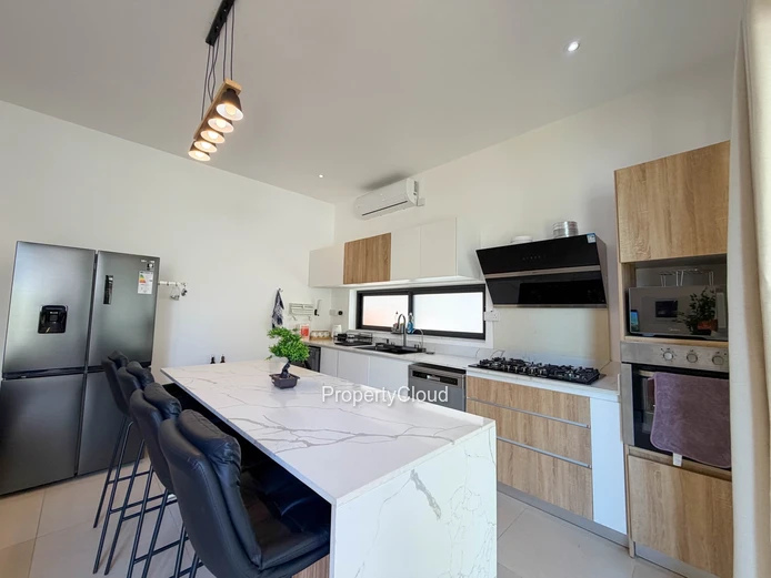 For Rent - 3 Bedroom Ground Floor Apartment - Trou Aux Biches Coastal Road