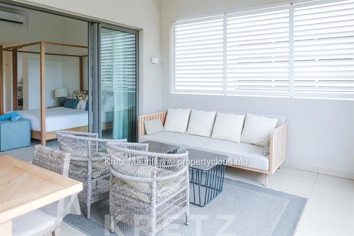 Exceptional Penthouse with Private Rooftop Pool in Pereybère (Sole Mandate)