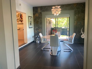 8 Bedroom Villa
