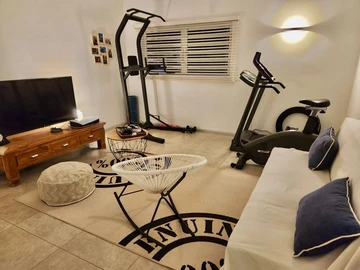 7 Bedroom House