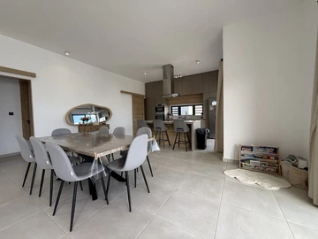 3 Bedroom Villa