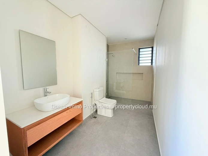 Splendides Appartements 3 Ch Avec Vue Mer & Montagne Pieds Dans L’Eau – Ile Maurice