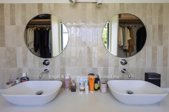Immaculately Furnished Villa with Private Pool in Grand Baie
