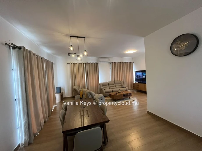 For Rent – Spacious Apartment In Green Creek