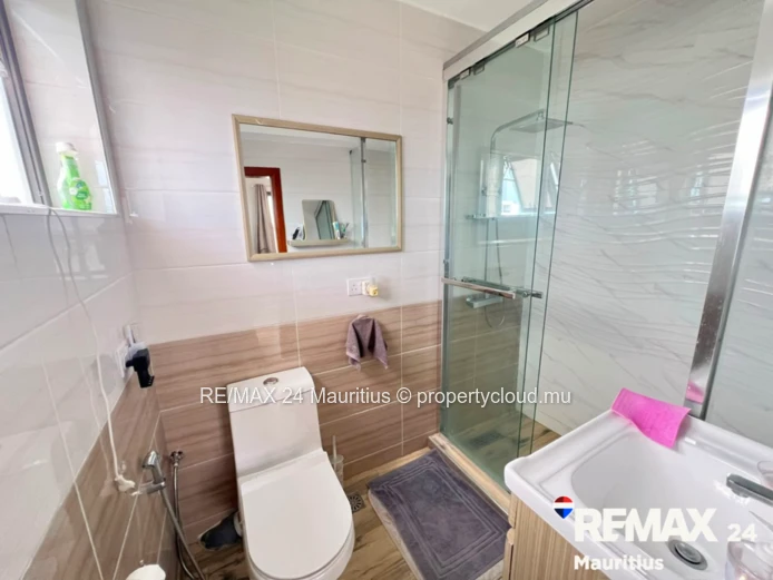 Coastal Living in Mont Choisy - Steps from Beach, Golf & Grand Baie