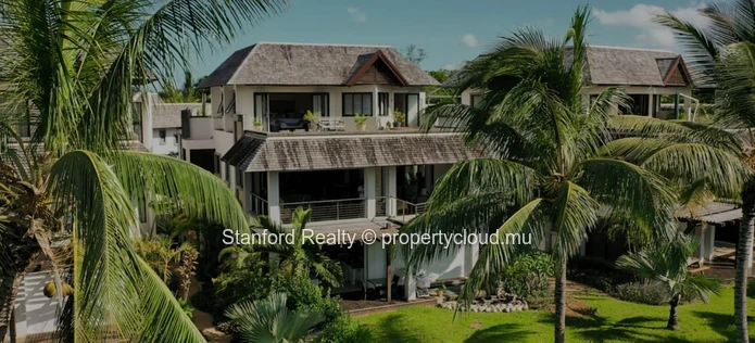 Beachfront Penthouse for Sale - 4 Bedrooms, Tamarin, West