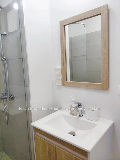 Appartement Élégant et Panoramique de 45m² avec Vue sur les Montagnes