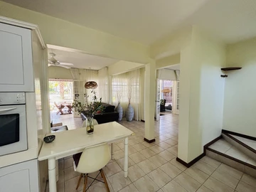 3 Bedroom Townhouse, Duplex