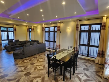 4 Bedroom Villa
