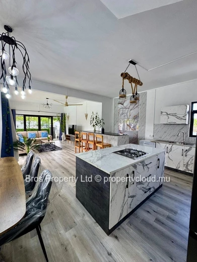Exclusive 4 bedrooms Luxury Villa for Rent - Grand Baie | Rs 115,000 (NEG)