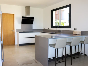4 Bedroom Villa