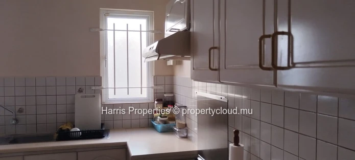 Beachfront house for sale in a secure residence in Calodyne