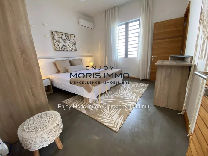 Stunning 4-bedroom modern villa in Calodyne