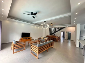 4 Bedroom Villa