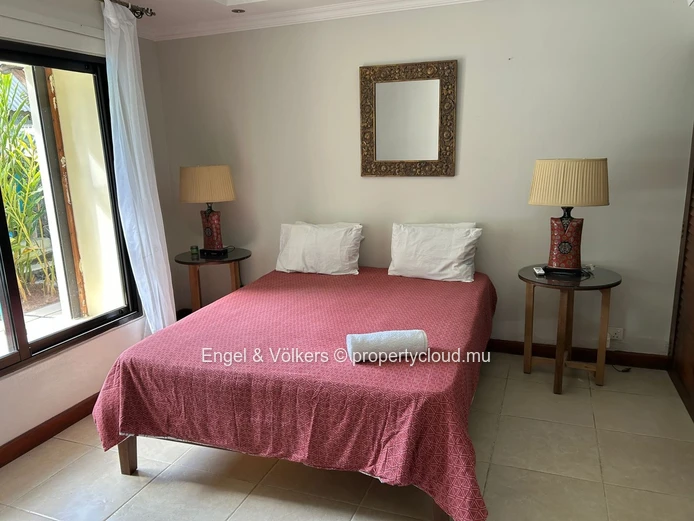 For Rent – Spacious 3-Bedroom Villa with Private Pool in a Secure Residence, Pereybere