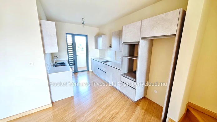 For Sale: 3-Bedroom Penthouse, Flic en Flac – West