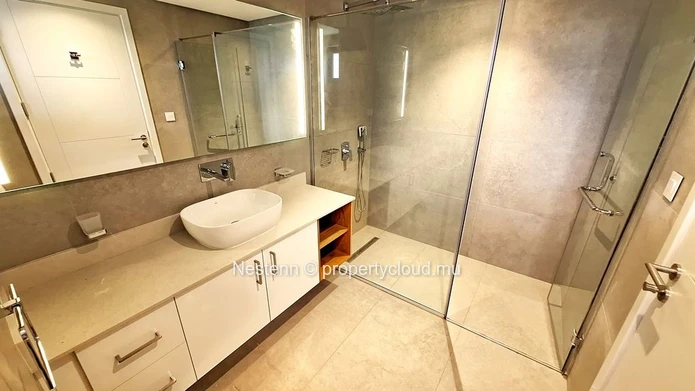 Modern, brand-new 2-bedroom apartment