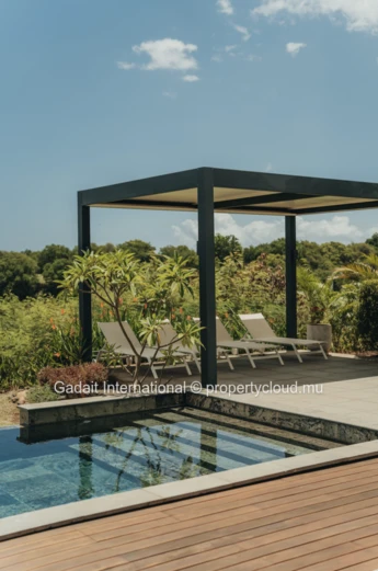 Location courte durée – Villa de haut standing avec piscine à débordement au Domaine Akasha, Ouest de l'Île Maurice