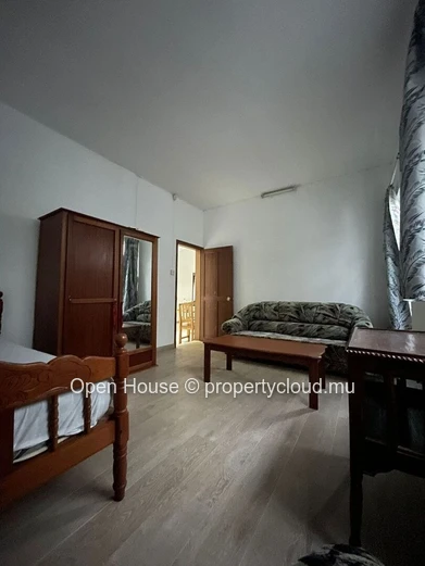 Mauritian Villa in Bain Boeuf, Pereybere - 290m², 8 Bedrooms.