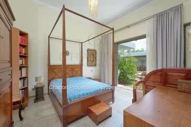 Villa de 3 chambres en suite - Une signature résidentielle à Balaclava