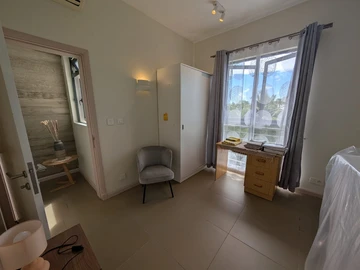 4 Bedroom Townhouse, Duplex