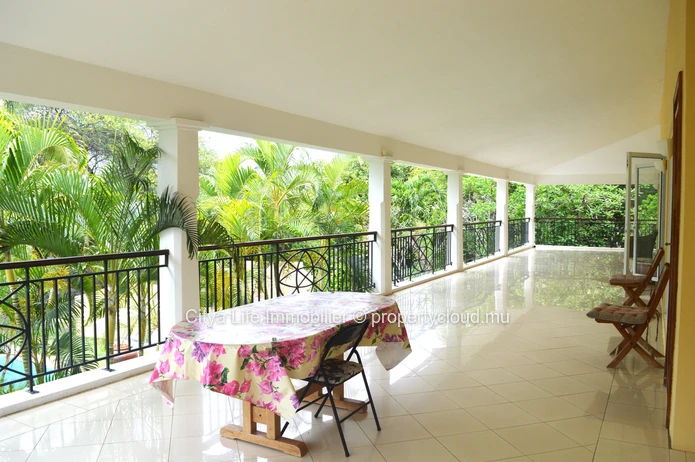 This house is heavenly!!